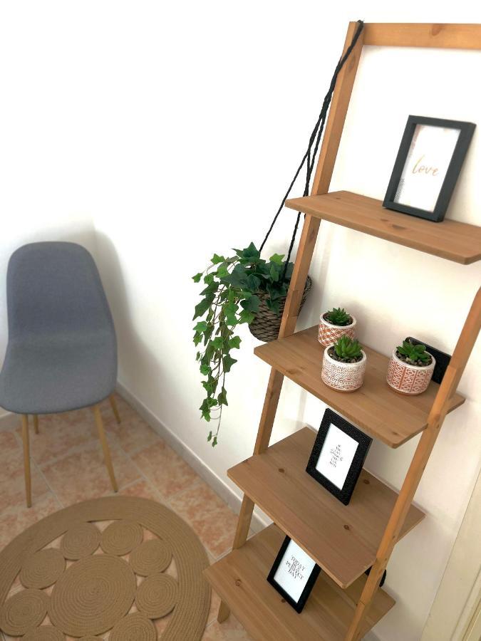 Casa Polly 2 - Ampio E Comodo Appartamento A Voghera Eksteriør bilde