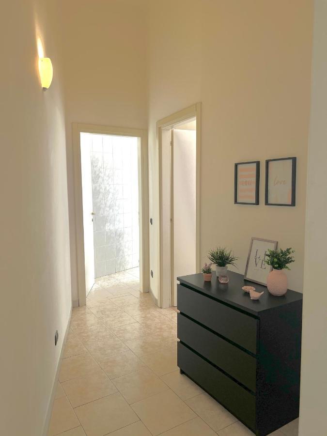Casa Polly 2 - Ampio E Comodo Appartamento A Voghera Eksteriør bilde