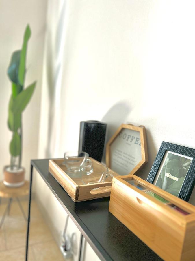 Casa Polly 2 - Ampio E Comodo Appartamento A Voghera Eksteriør bilde
