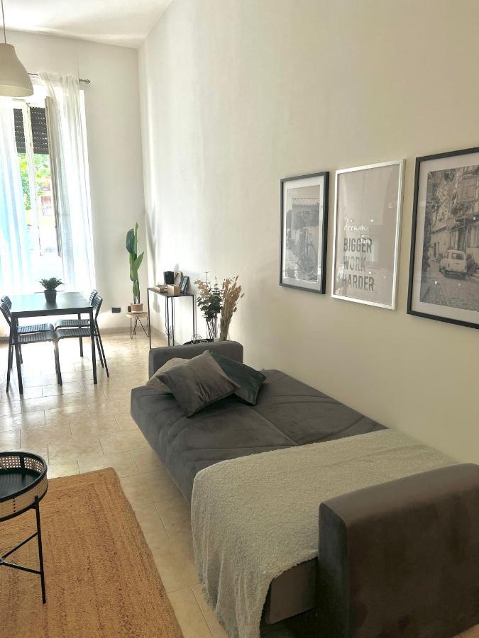 Casa Polly 2 - Ampio E Comodo Appartamento A Voghera Eksteriør bilde