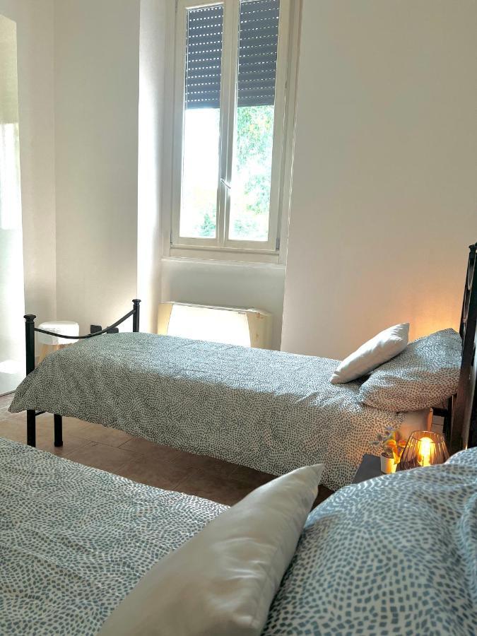 Casa Polly 2 - Ampio E Comodo Appartamento A Voghera Eksteriør bilde